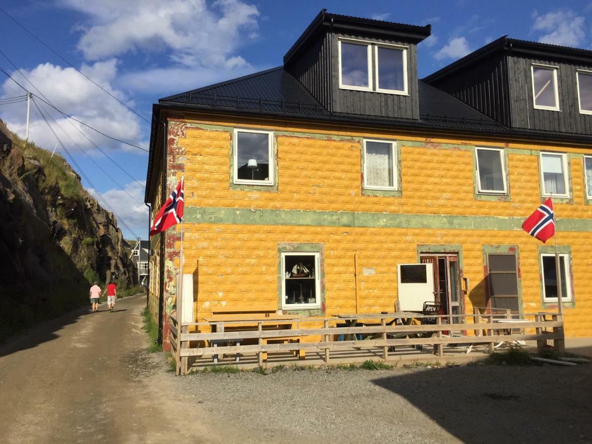 Lovely 3 Rooms Apartment For Holiday In Nyksund エクステリア 写真